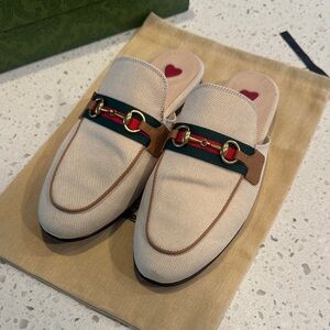 Gucci PrinceTown Beige Canvas Loafer Green Red Stripe 38